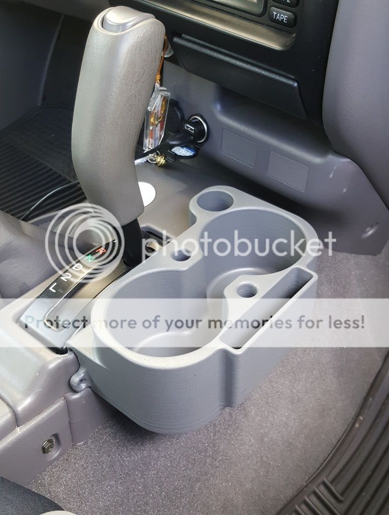 Toyota Tacoma Owners Manual: Cup holders Toyota Tacoma Owners Manual: Cup holders
