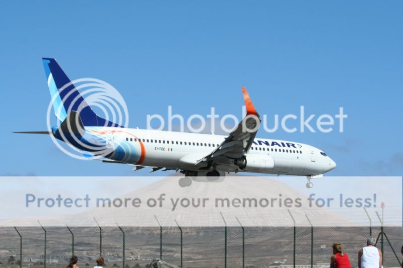 http://i511.photobucket.com/albums/s357/islandflyer0/Lanzarote%20Aug%202014/5741acd4-fde1-4408-a8dd-85e65b29e795.jpg